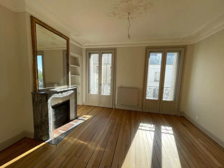 Rénovation appartement haussmannien 75 m² à Paris par TerraRenova