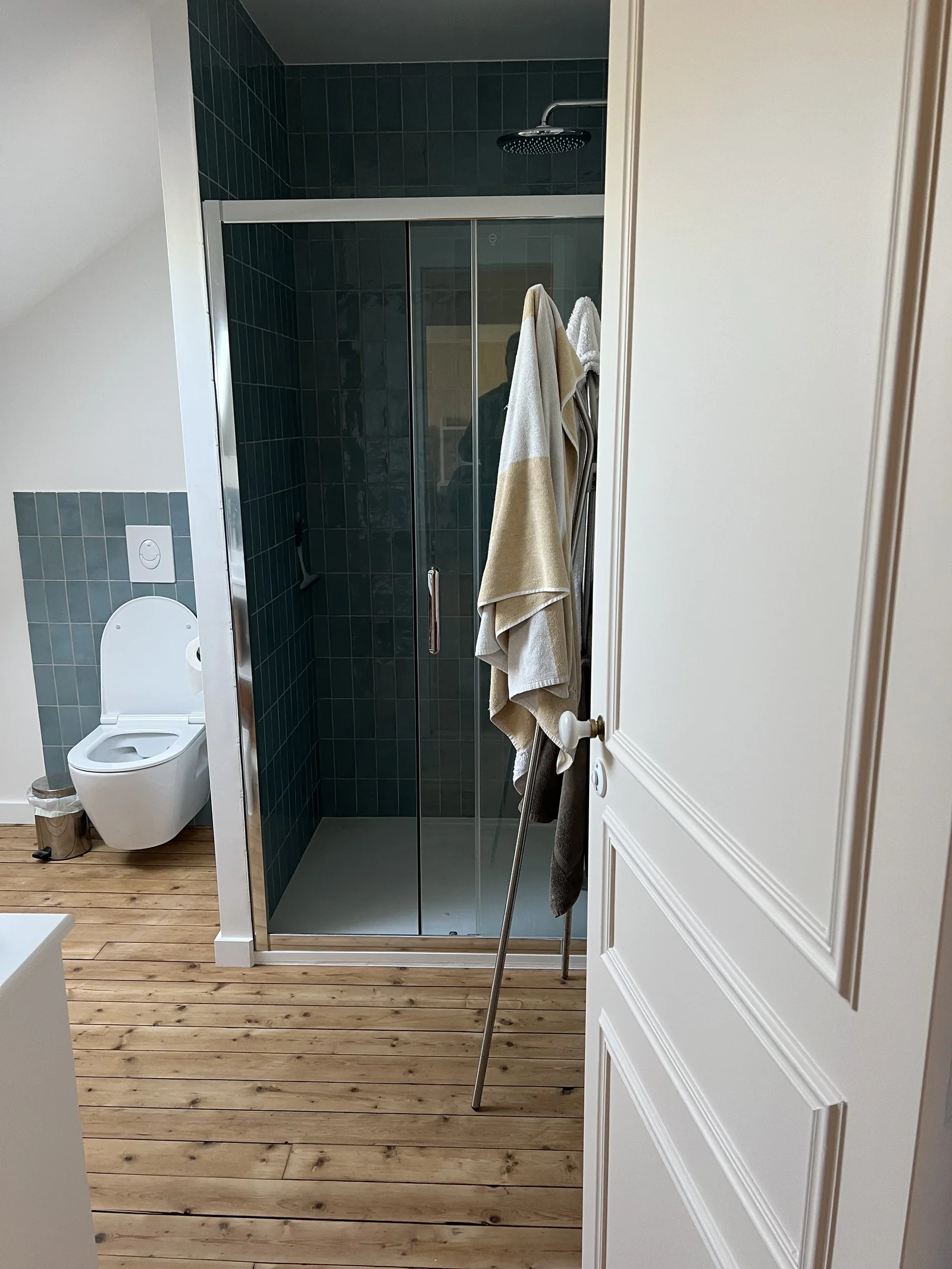 Salle de bain par TerraRenova — aménagement complet