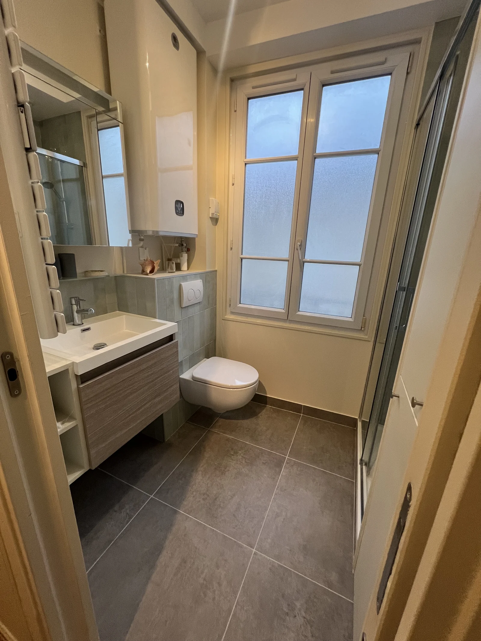Rénovation de salle de bain par TerraRenova — création, douche, baignoire